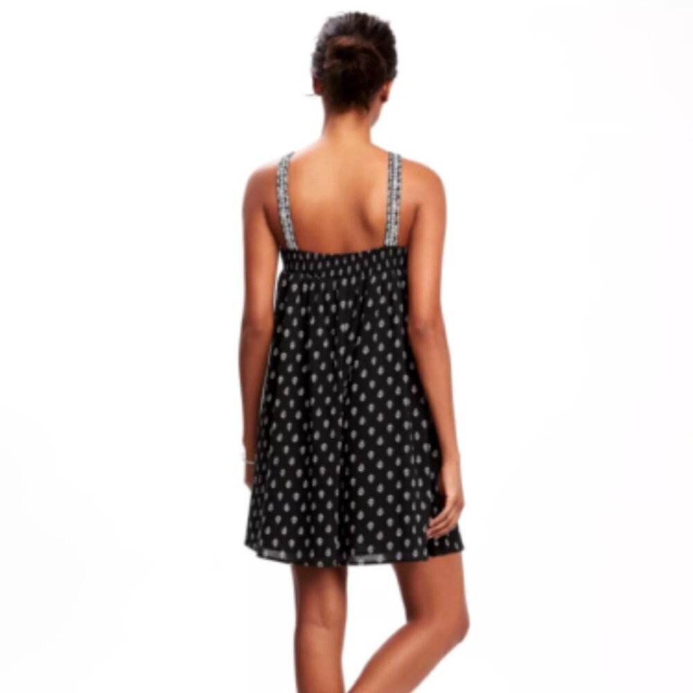 Old Navy Black & White embroidered Boho Shift Mini Sleeveless Dress XS - Picture 2 of 10